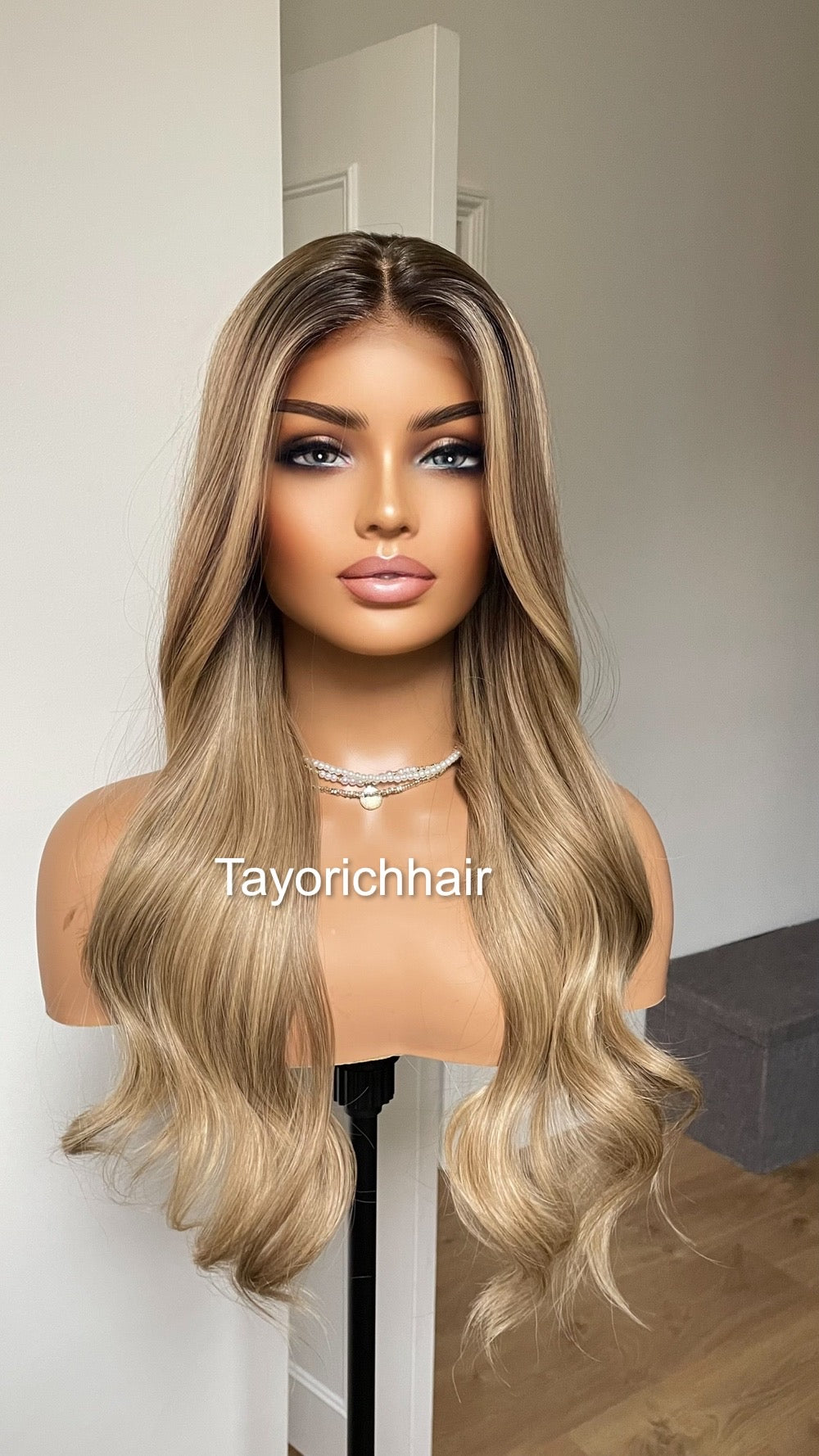 20 Inches Ash Blonde With Dark Roots/  Front Wig/ Natural Realistic Soft Synthetic Lace Wigs For Women/Ready To Ship Wigs