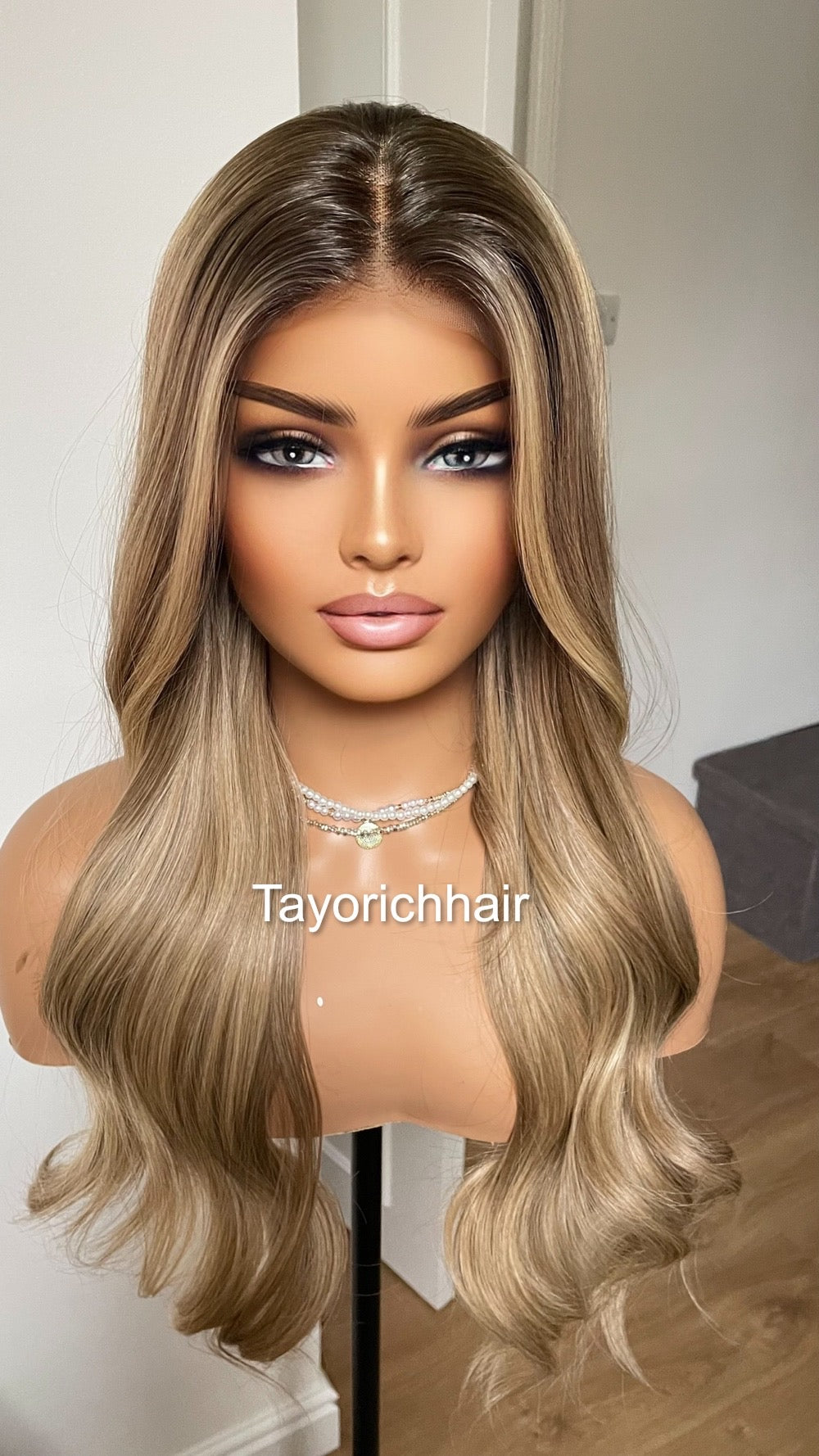 20 Inches Ash Blonde With Dark Roots/  Front Wig/ Natural Realistic Soft Synthetic Lace Wigs For Women/Ready To Ship Wigs