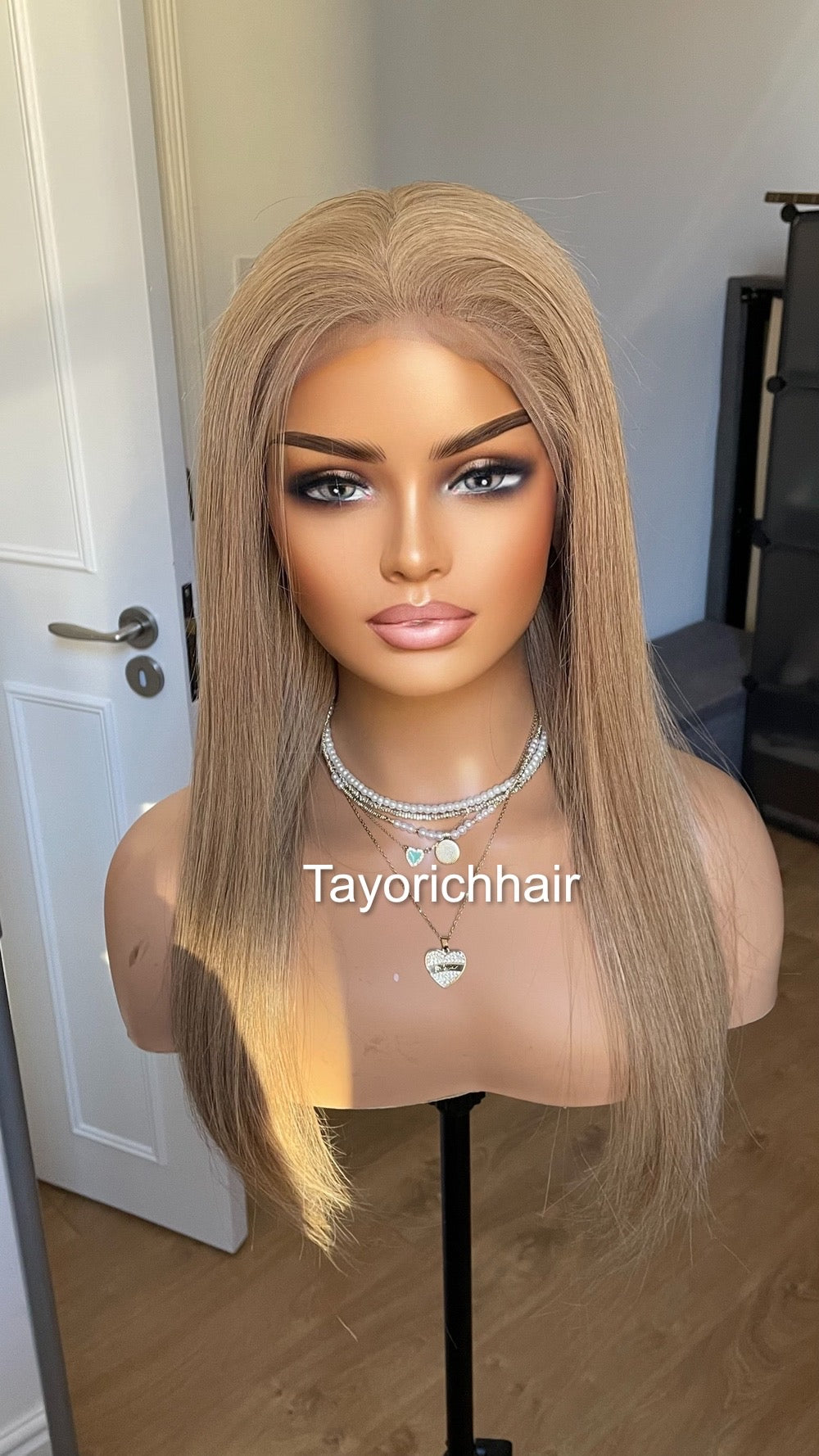 Ash Blonde Human Hair Wig/ Dark Ash Blonde Wig For Alopecia Hairloss/ Real Hair Wig By Tayorichhair/Straight Hair 20 Inches Wig/Gift For Her