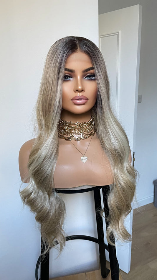 Warm Blonde Lace Wig With Money Piece/ Dark Roots ,Bouncy Waves, Heat Safe Synthetic Wigs, Hairloss Solution, Beginner Friendly Women Wigs