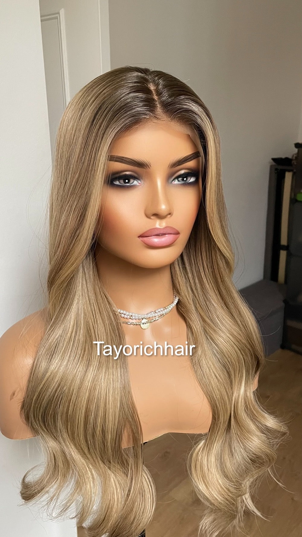 20 Inches Ash Blonde With Dark Roots/  Front Wig/ Natural Realistic Soft Synthetic Lace Wigs For Women/Ready To Ship Wigs