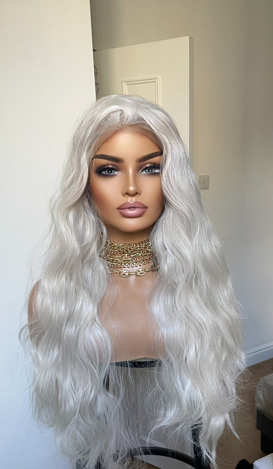 Ash White Loose Wavy Heat Friendly Synthetic Lace Front Wig/ 13x6 Wide Lace Wig With Free Part And Plucked Hairline/ Ready To Ship Wigs